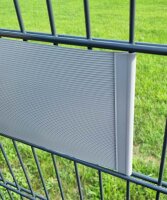 Klemmschiene Befestigungsclip für Sichtschutz Doppelstabmattenzaun - RAL7040 Grau